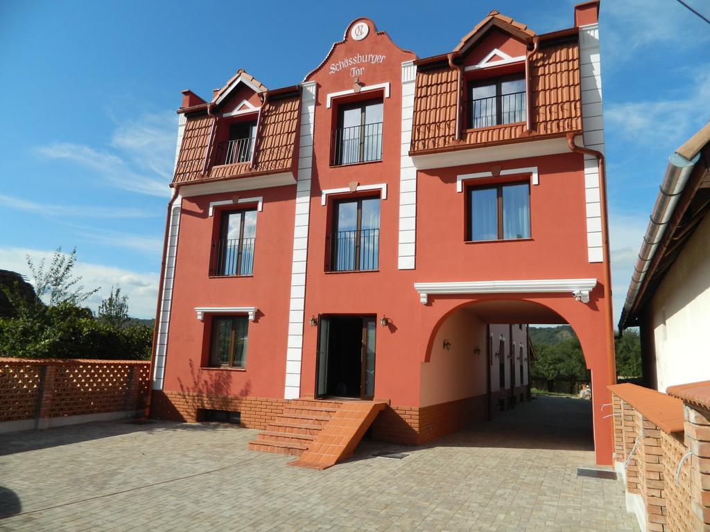 Schassburger Tor Hotel Sighisoara Exterior photo